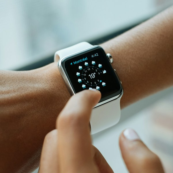 Apple Watch Ultra 2 Titanium